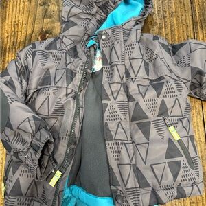 Cat & Jack Geometric Puffers Jacket - Black and Blue